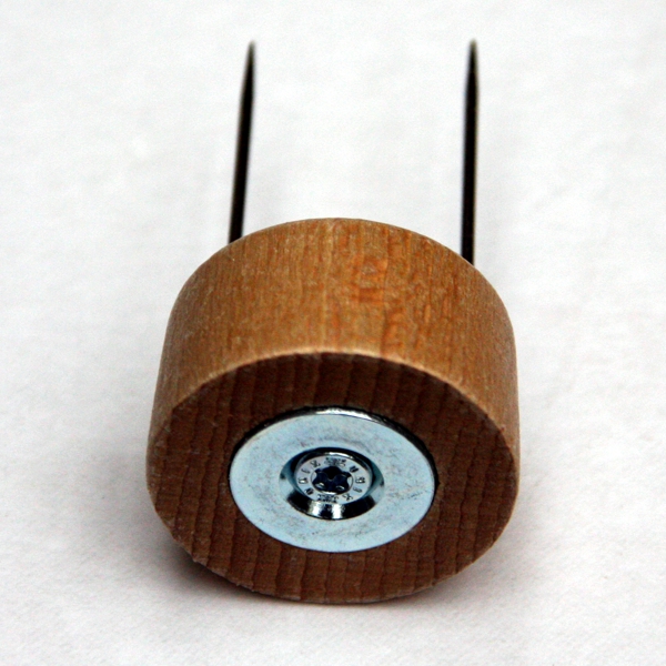 Klöppel-Leuchtenhalter